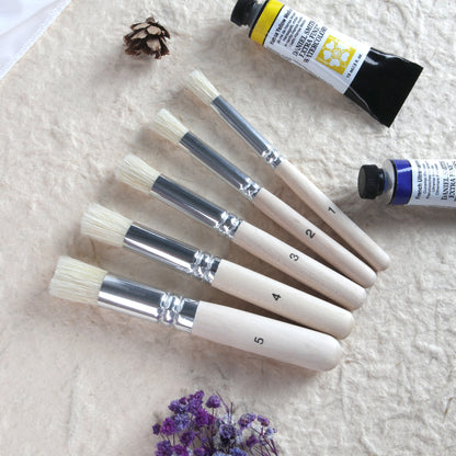 BrushCrest – 5-Piece Round Head Artist Brush Set