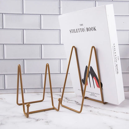 ShowCase – Metal Plate Display Stand