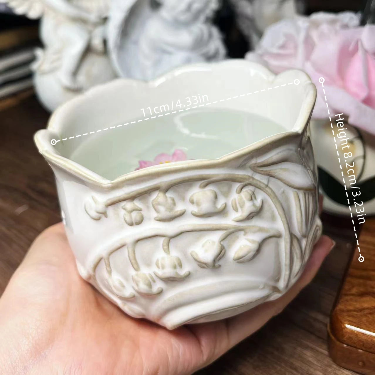 LilyBrush – Vintage Ceramic Pen & Brush Wash Cup